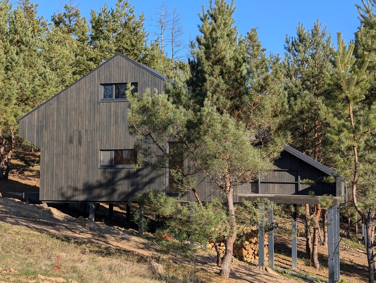 Втеча від міської метушні: 5 локацій для вікенду під Києвом