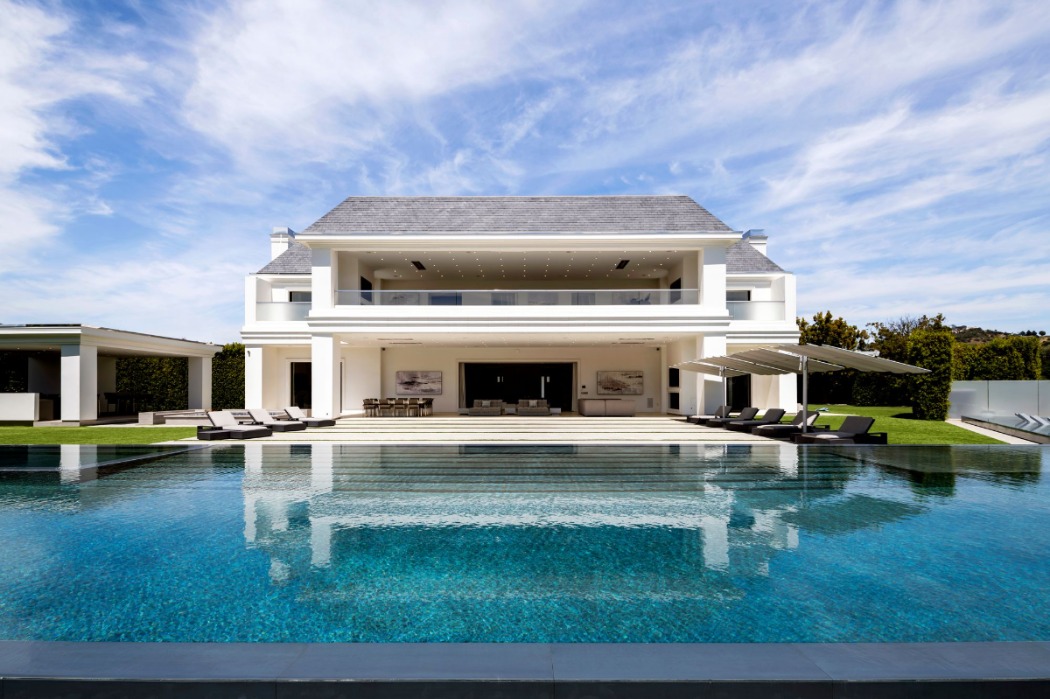 Щедрий подарунок: Бен Аффлек віддав Джей Ло свою частку в маєтку за $60 мільйонів