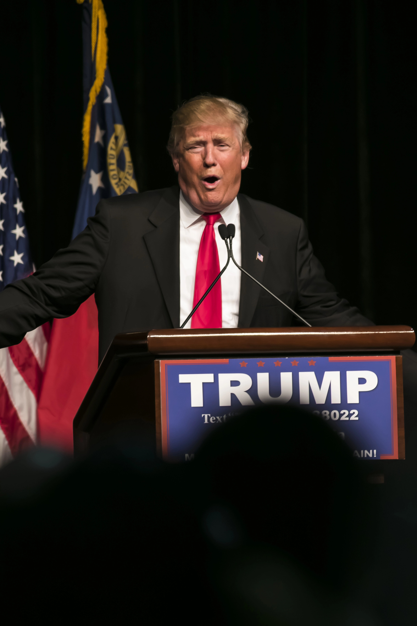 Джордж Клуни публично раскритиковал Дональда Трампа