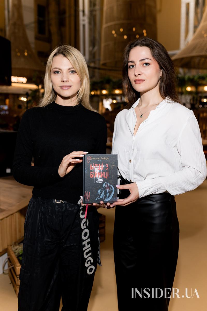 «Вірші з бійниці»: як минув вечір пам’яті військового та поета Максима Кривцова