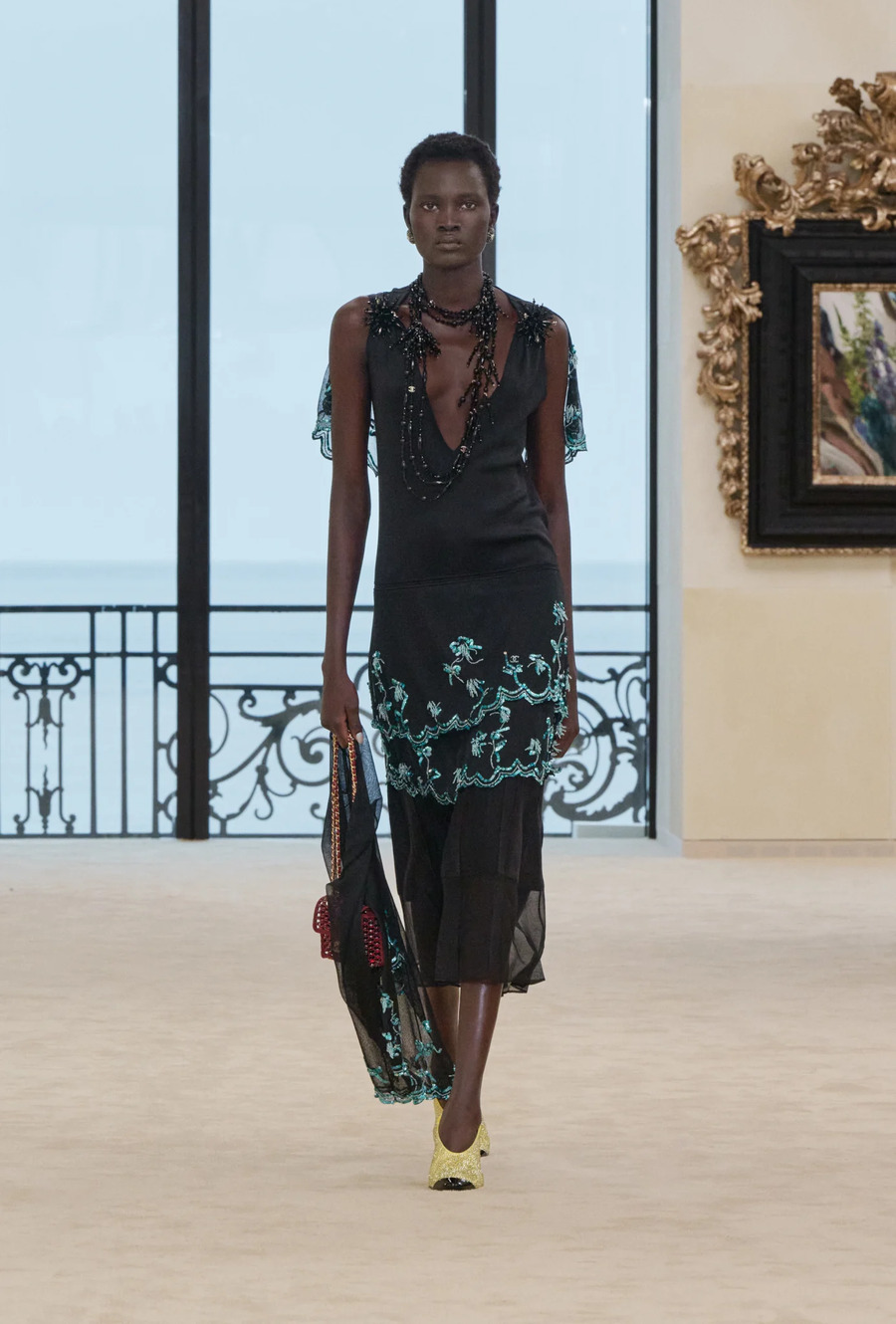 Чем запомнился первый круизный показ Матье Блази для Chanel