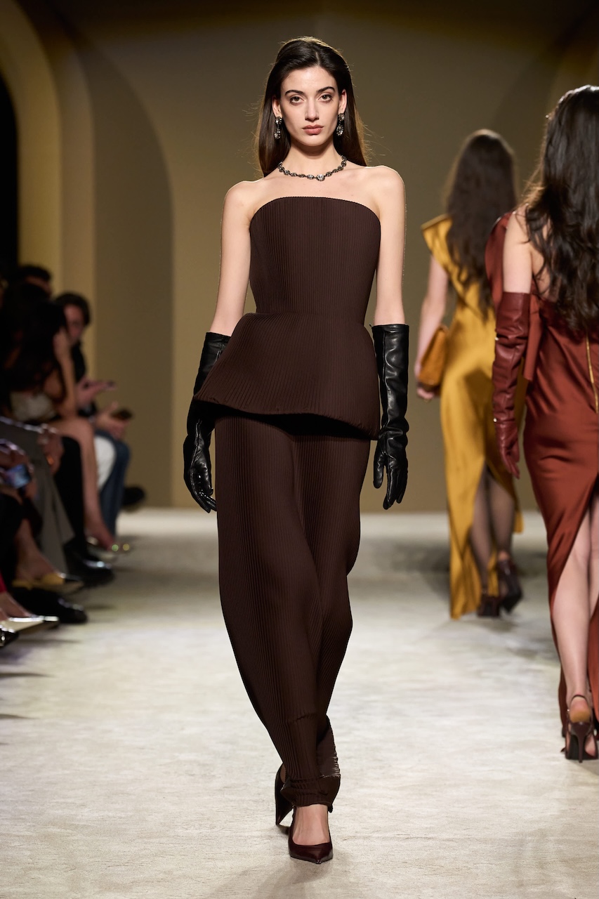 J&rsquo;amemme дебютував на Mercedes-Benz Fashion Week у Бухаресті