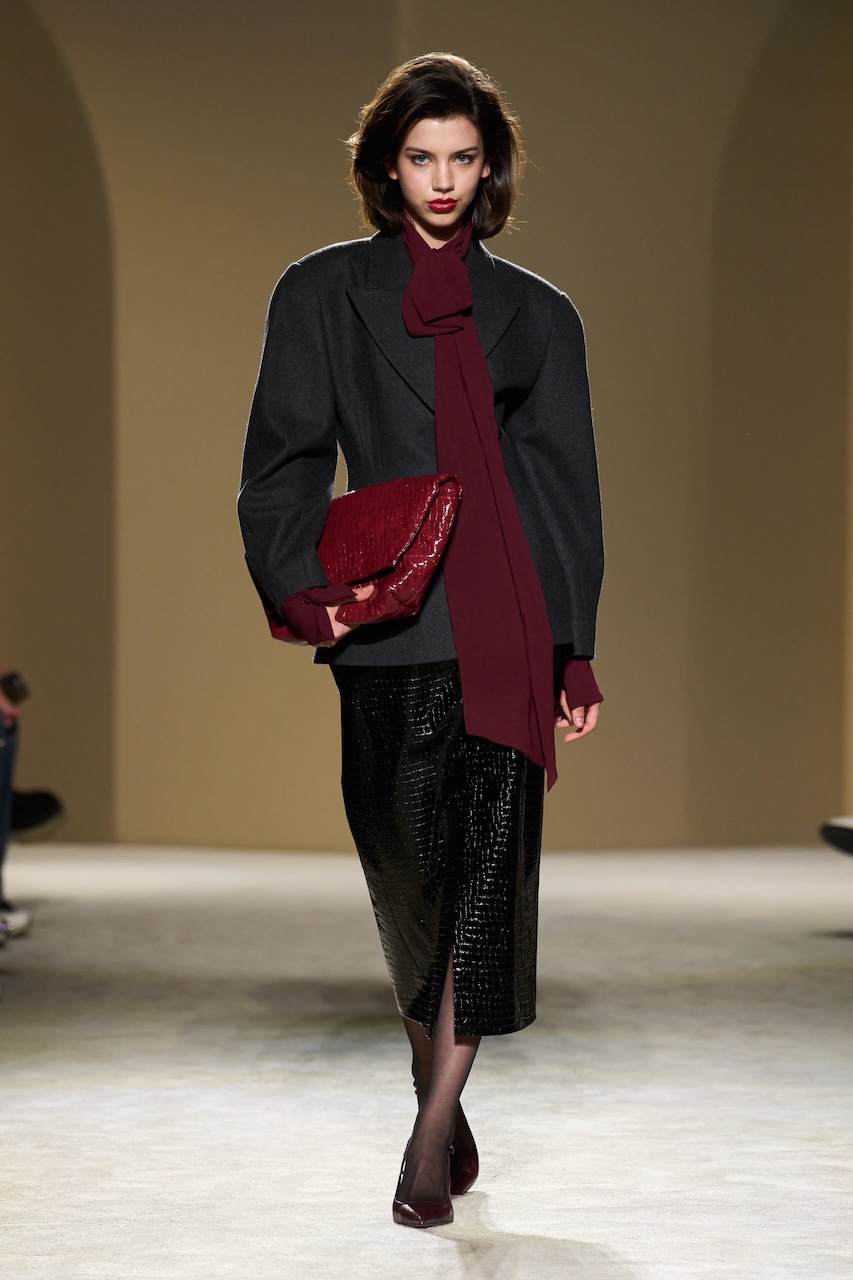 J&rsquo;amemme дебютував на Mercedes-Benz Fashion Week у Бухаресті