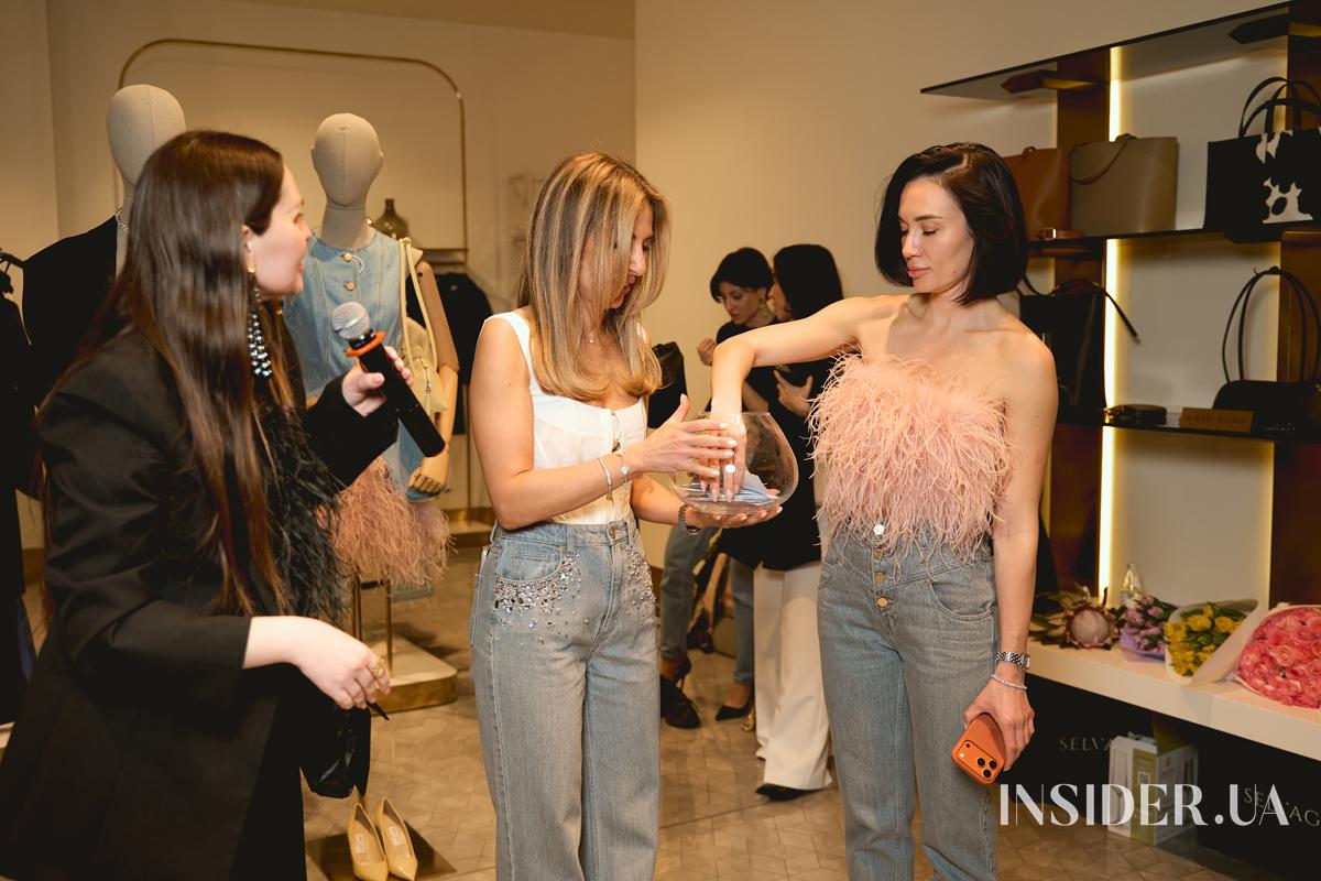 Корсети як нова мова сили та силуету: SELVAGE Studio дебютував у ЦУМ Київ