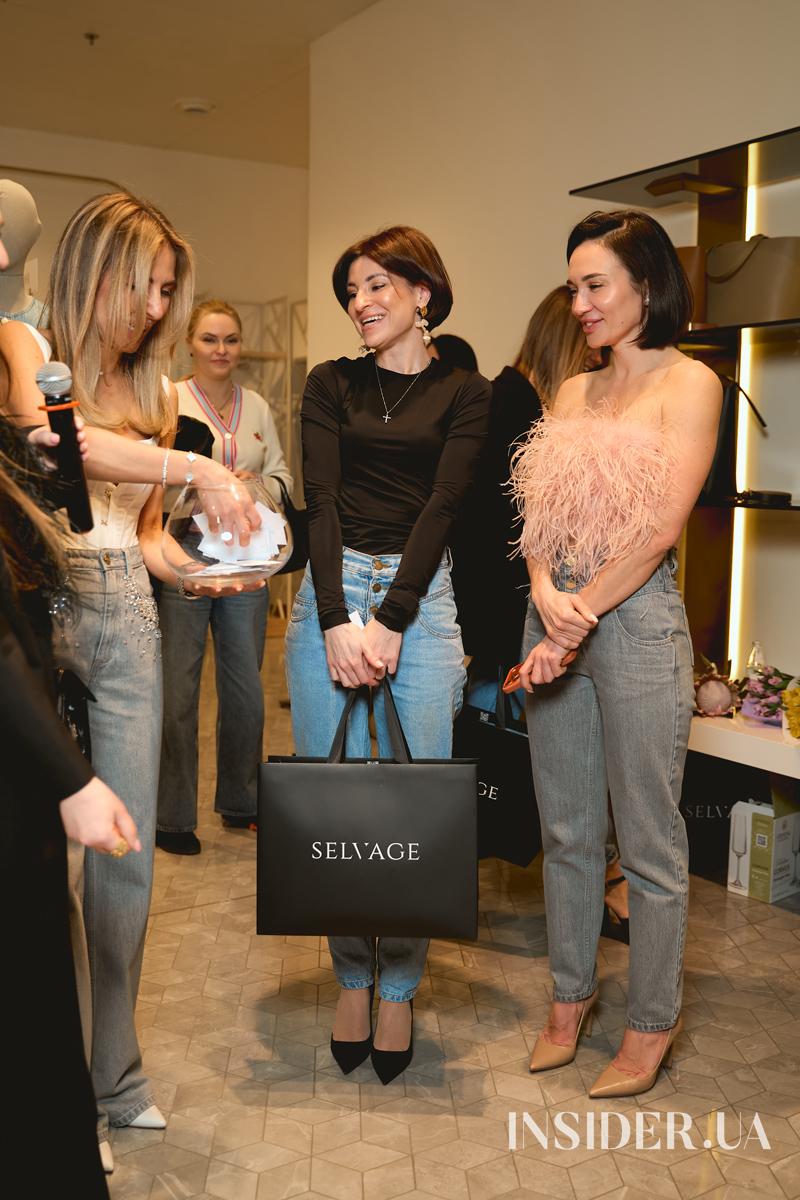 Корсети як нова мова сили та силуету: SELVAGE Studio дебютував у ЦУМ Київ