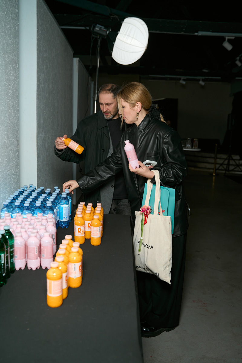 Соня Плакидюк та інші гості шоу BOBKOVA SS’26: атмосферний вечір у галереї &laquo;Лавра&raquo;