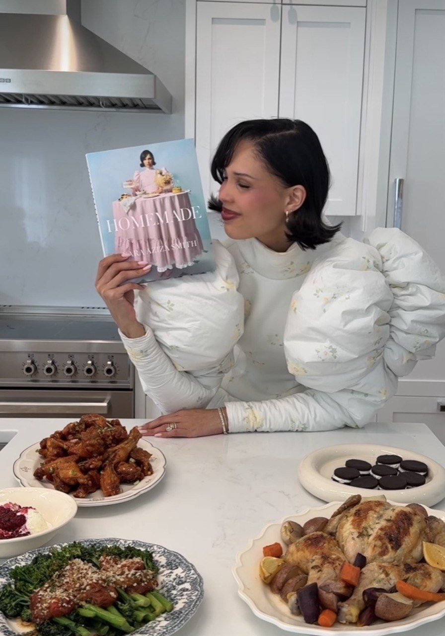 Tradwife-блогерка Нара Сміт анонсувала свою першу кулінарну книжку