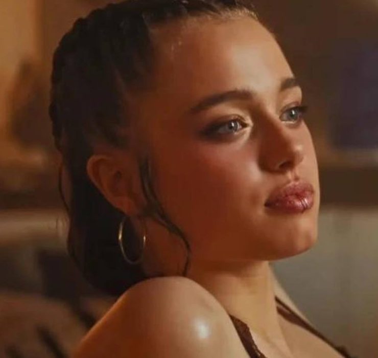 Как две капли воды: дочь Анджелины Джоли и Бреда Питта дебютировала в роли танцовщицы