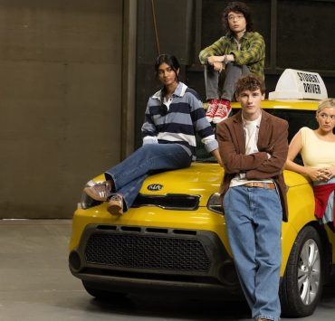 Смотрим трейлер комедии &laquo;Супер Драйвер&raquo; от культового режиссера Бобби Фаррелли