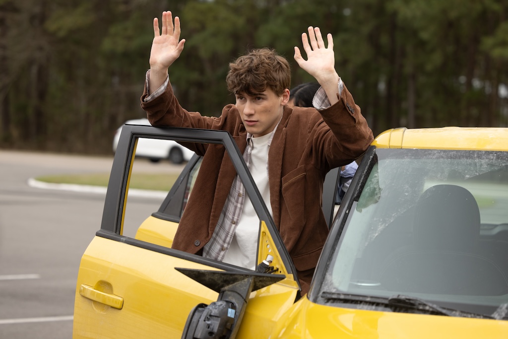 Смотрим трейлер комедии &laquo;Супер Драйвер&raquo; от культового режиссера Бобби Фаррелли