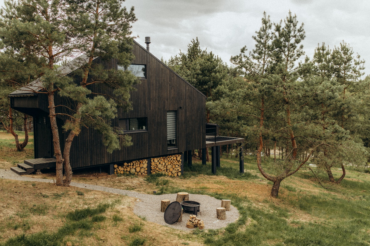 Втеча від міської метушні: 5 локацій для вікенду під Києвом