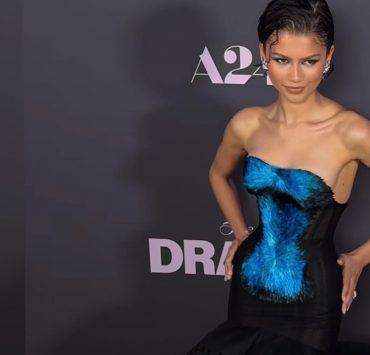 Зендея на фінальній премʼєрі «Любить не любить» у кутюрному образі Schiaparelli