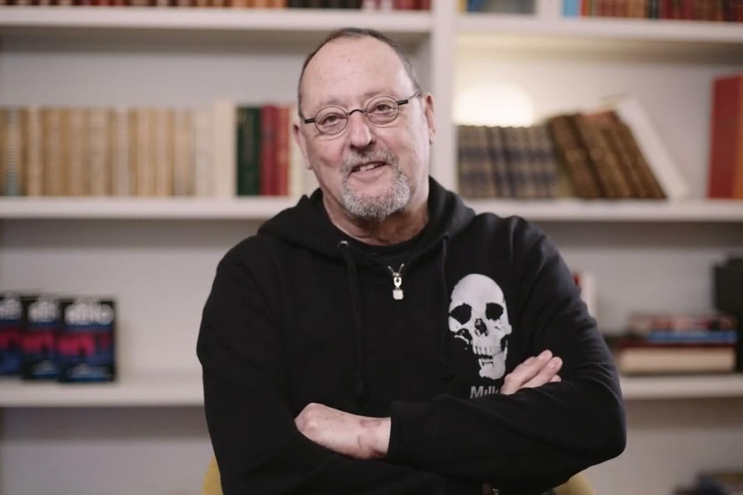 Жан Рено презентовал роман &laquo;Побег&raquo; о похищении украинских детей россией