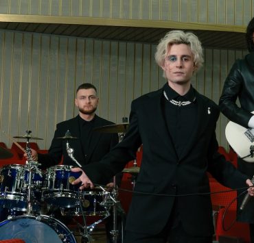 Музыкальный дайджест: новинки от Ziferblat, KADNAY и других артистов