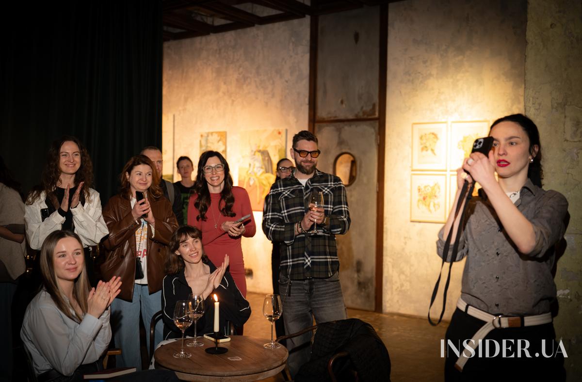 Юність, музика і ностальгія: презентація «Колекції гостросюжетних предметів»