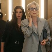 Сміливість, блиск і анімалістика: розглядаємо колекцію KIKO Milano x Just Cavalli