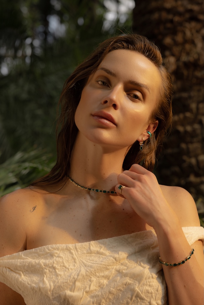 Еліна Світоліна сяє у кампейні перших смарагдових прикрас SOLO for Diamonds