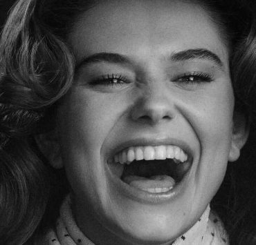 Сестри Постернак зняли тизер для круїзної колекції Dior
