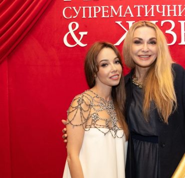 Катерина Кухар, Ольга Сумська та інші зірки на прем’єрі балету «Малевич. Супрематичний рух»