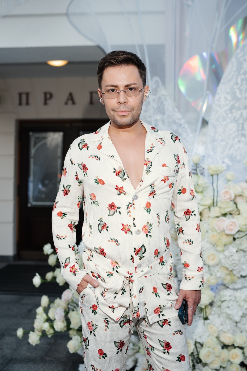 Ресторан «Прага» відзначив 70-річчя традиційним «Балом Квітів»