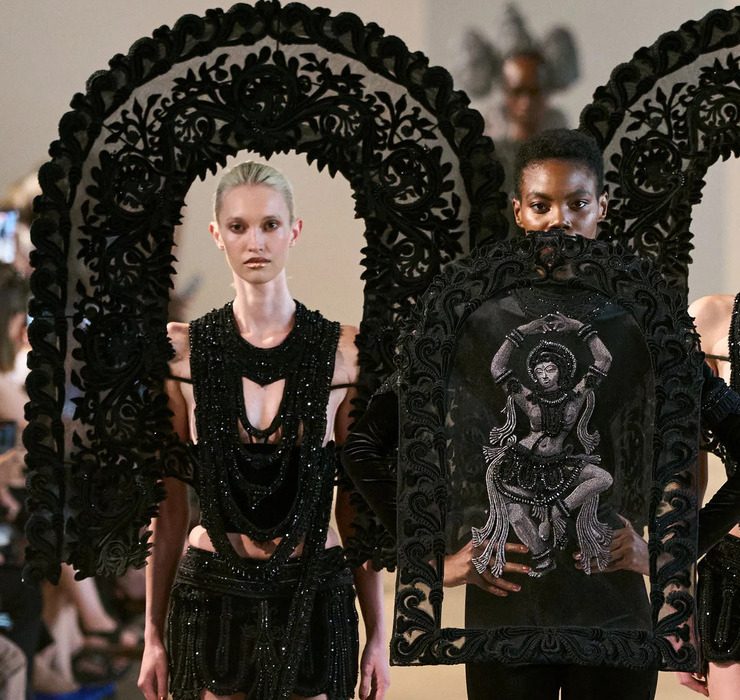 Сукні, натхненні храмами: Рахул Мішра представив кутюрну колекцію Devi: The Eternal Muse