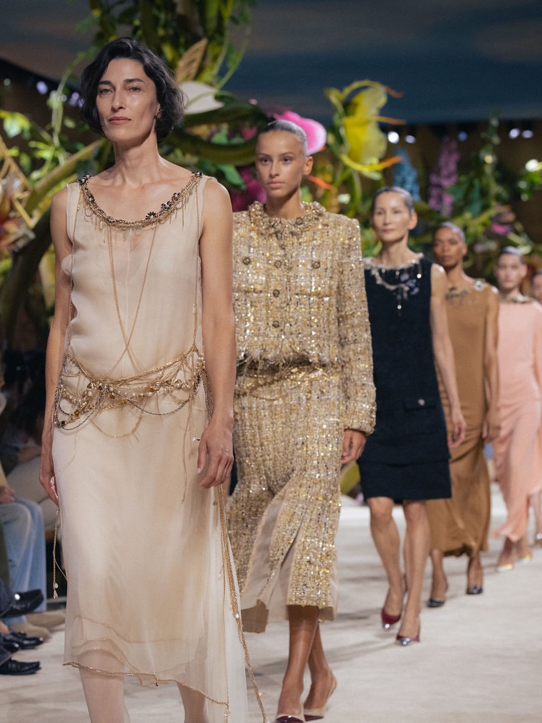 Казковий сад і архіви Chanel: Матьє Блазі представив нову кутюрну колекцію