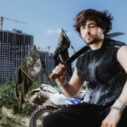 Моника Беллуччи, Джессика Альба и другие звезды во фронтроу Fendi