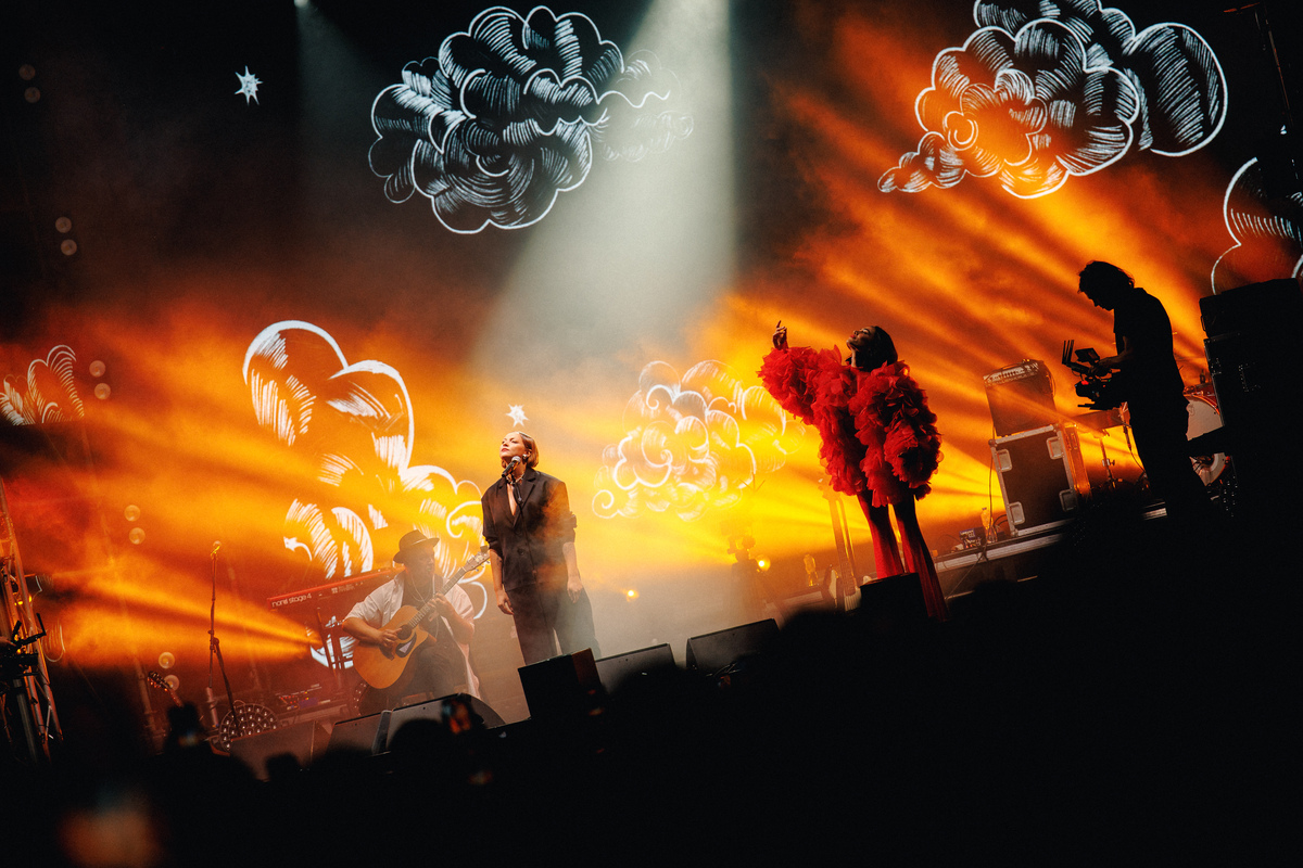 &laquo;Мішо, подивися, скільки людей ти зібрав&raquo;: як минув концерт пам’яті фронтмена ADAM