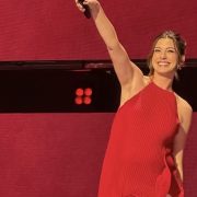 Церемония под открытым небом и Брюс Уиллис среди гостей: новые свадебные фотографии Таллулы Уиллис