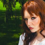 «Теперь я невеста»: актриса Ирина Кудашова выходит замуж