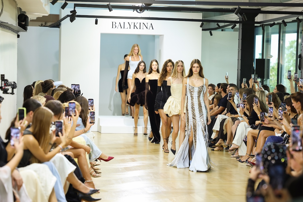 UFW SS’27: женская трансформация и сила движения в коллекции BALYKINA