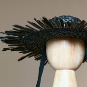 UFW SS&rsquo;27: SANTA переосмислює power dressing через скульптурний крій та ефектні об&rsquo;єми