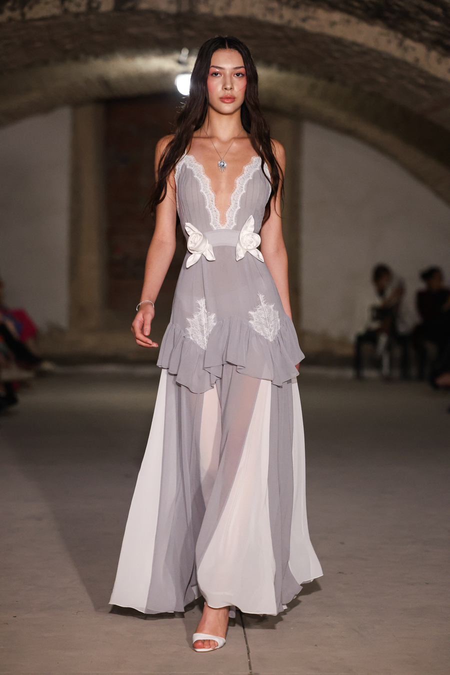 UFW SS’27: Darja Donezz переосмысливает сказку языком современной моды
