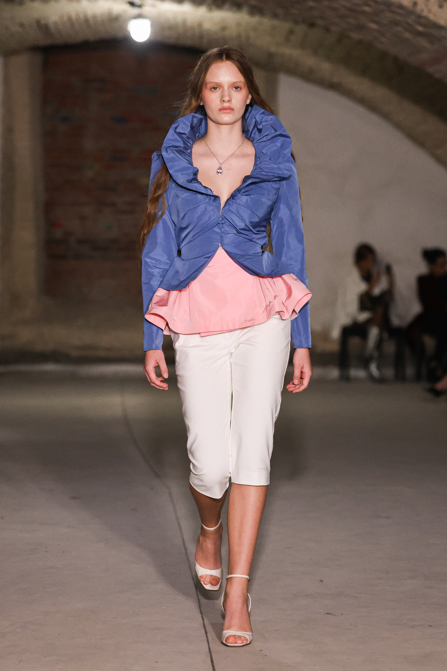 UFW SS’27: Darja Donezz переосмысливает сказку языком современной моды