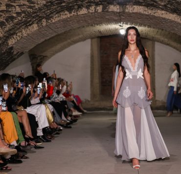 UFW SS&rsquo;27: Darja Donezz переосмысливает сказку языком современной моды