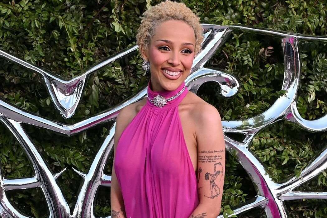 Носії: Doja Cat у сукні Nué Studio на гала-вечорі в Лос-Анджелесі