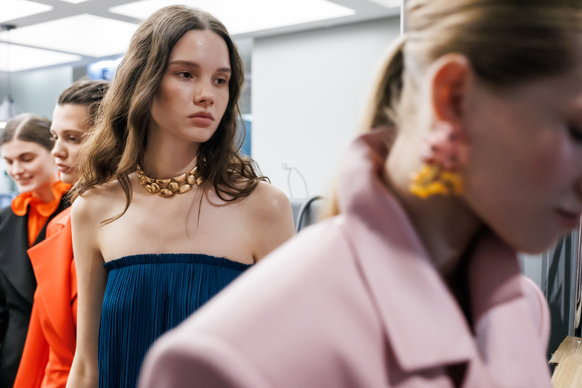 UFW SS&rsquo;27: J&rsquo;amemme представил коллекцию, переосмысливающую женственность