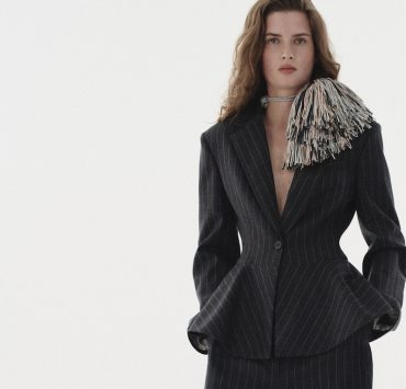 KATERINA KVIT по-новому интерпретирует кожу и бахрому в коллекции FW’26