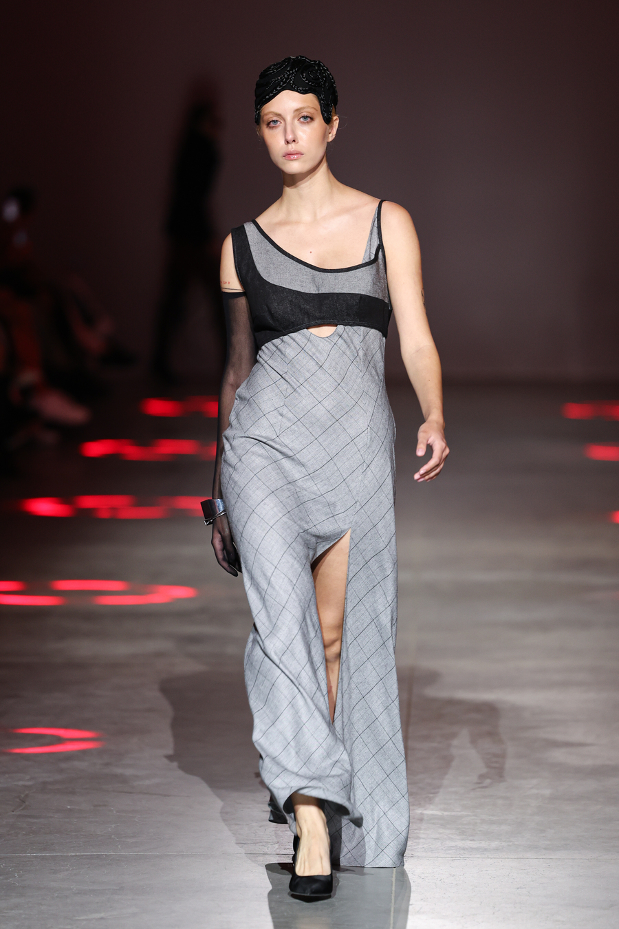 UFW SS&rsquo;27: KIR KHARTLEY x IROVA представили коллекцию на пересечении футуризма и готики
