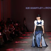 UFW SS&rsquo;27: SANTA переосмысливает power dressing с помощью скульптурного кроя и эффектных объемов