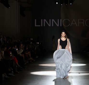 UFW SS&rsquo;27: Linni Caro представив колекцію, натхненну архітектурою Львова та формами квітів