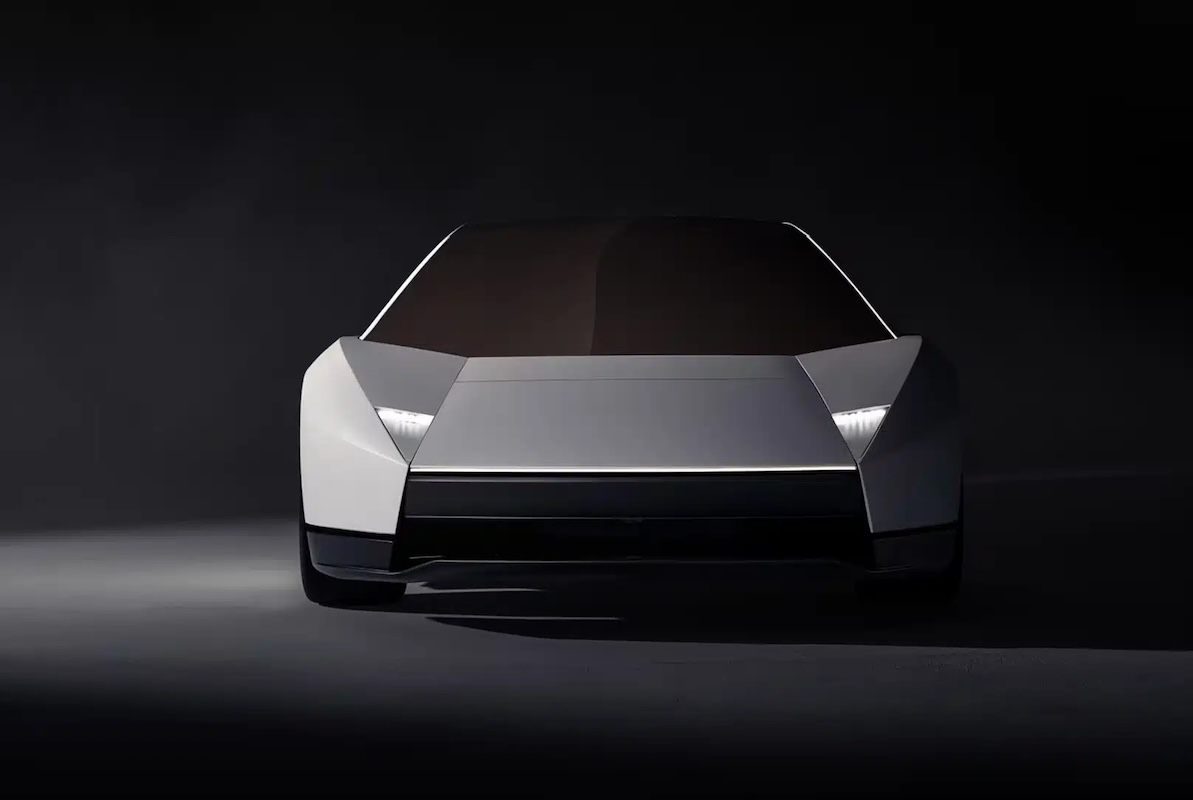 Літає та їздить догори колесами: Ілон Маск показав нову Tesla