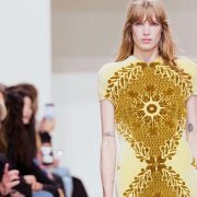 Як зібрати валізу на Paris Fashion Week: сім порад від стилістки Ірени Вінцюк