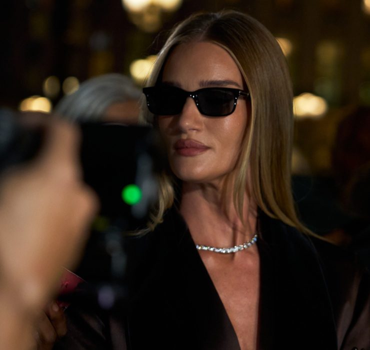 Street style PFW SS&rsquo;27: яскраві образи гостей перед показом Tom Ford