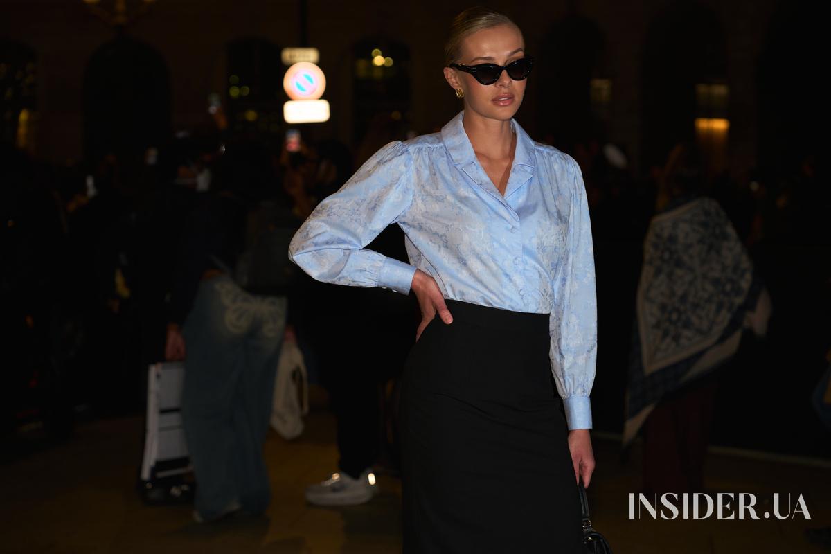 Street style PFW SS’27: яскраві образи гостей перед показом Tom Ford