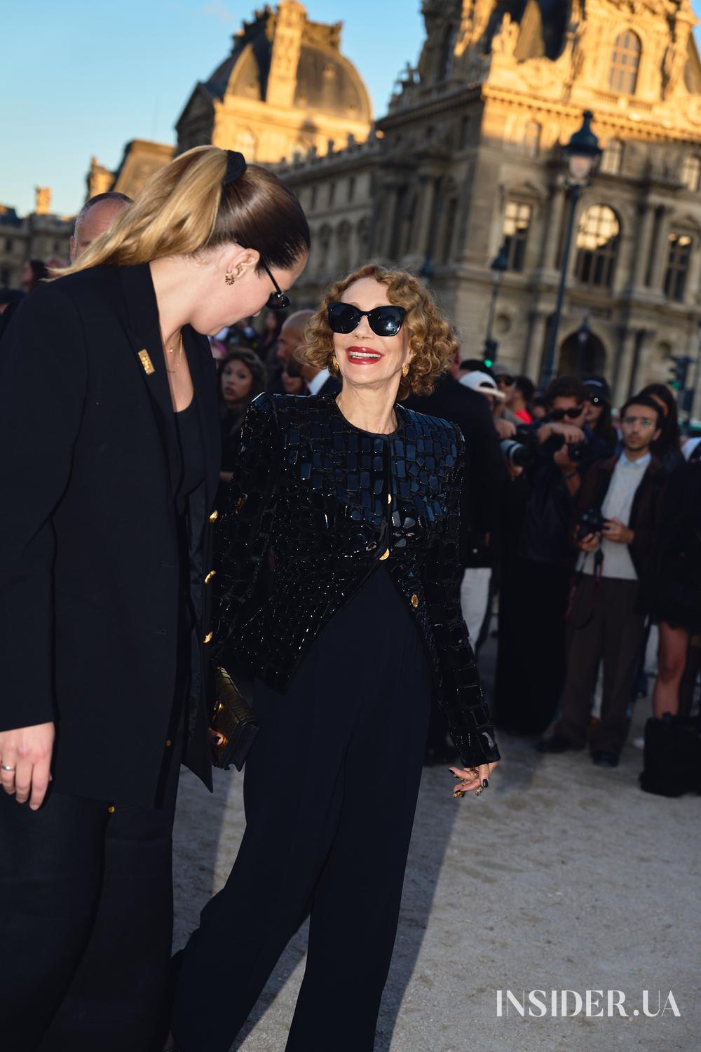 Street style PFW SS’27: найяскравіші образи гостей показів Schiaparelli та Balenciaga