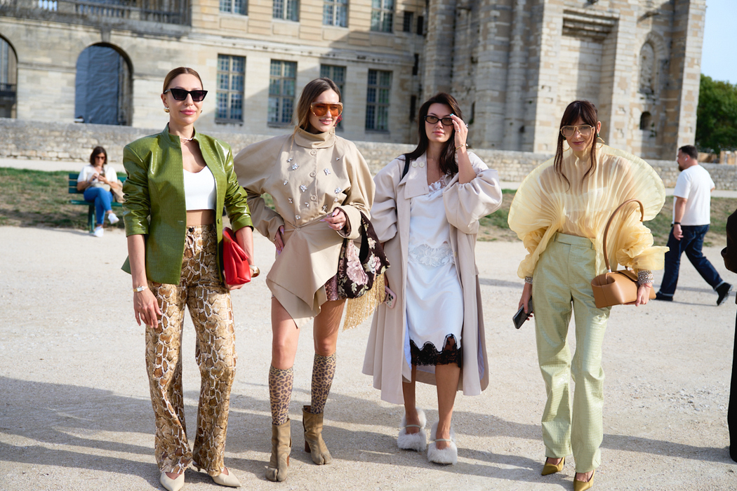 Street style PFW SS’27: осінні образи гостей показів Loewe та Givenchy