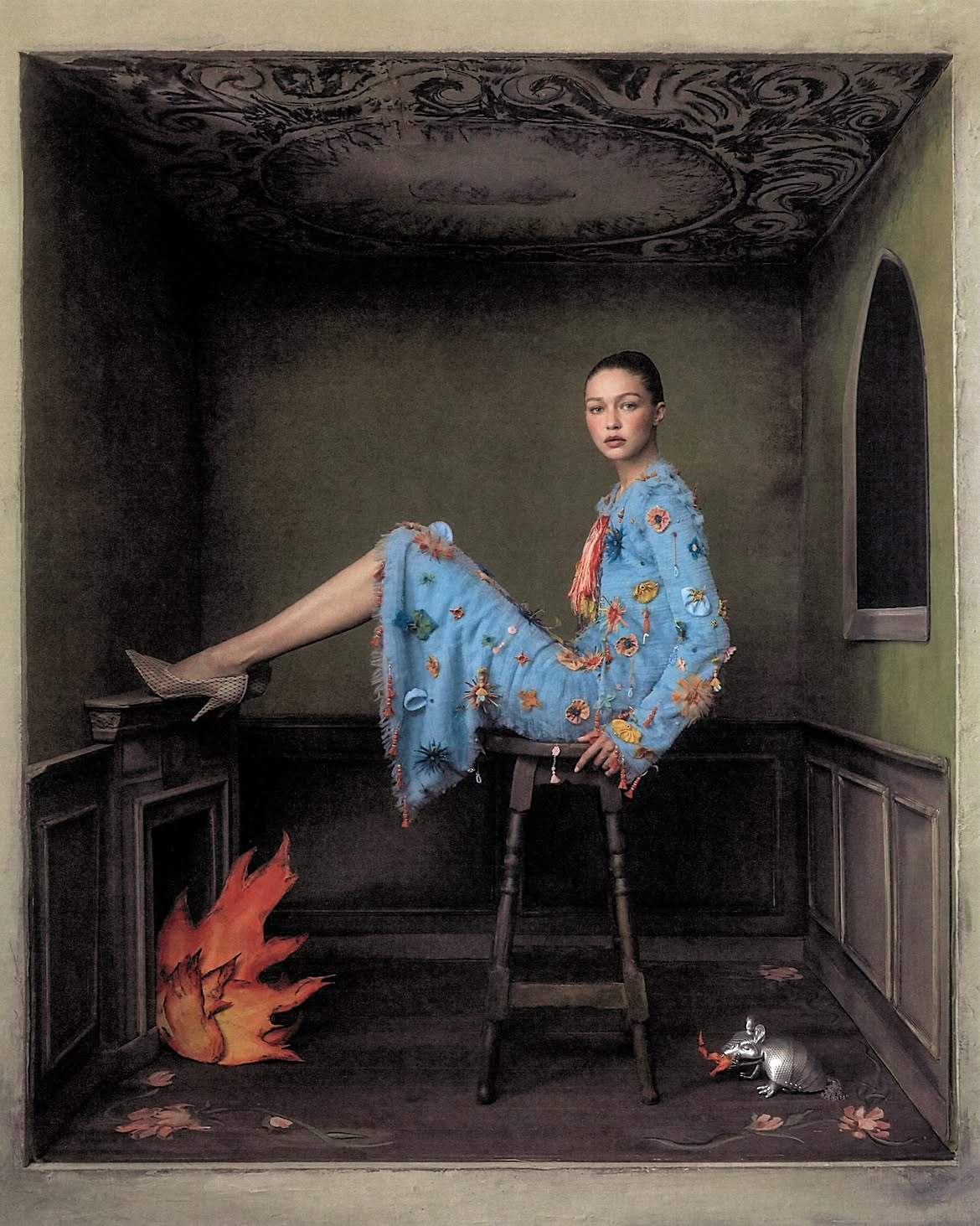 У кутюрних образах Schiaparelli та Balenciaga: Джиджи Хадід на обкладинці WSJ Magazine