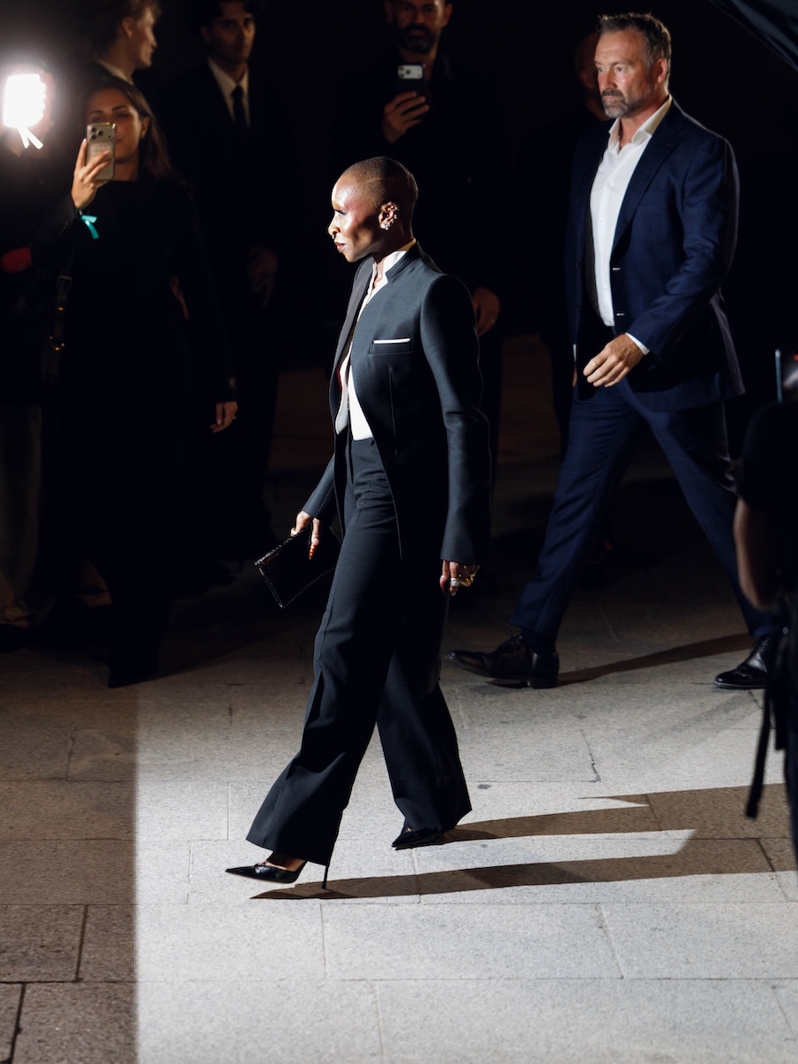 На межі спокуси й небезпеки: Tom Ford показав нову колекцію в Парижі