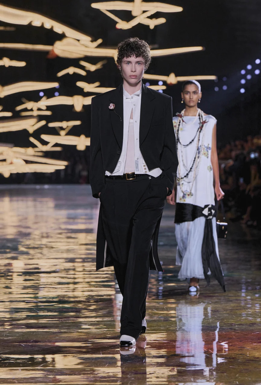 Більше тіла та сміливих рішень: Chanel показав нову колекцію SS&rsquo;27 у Парижі